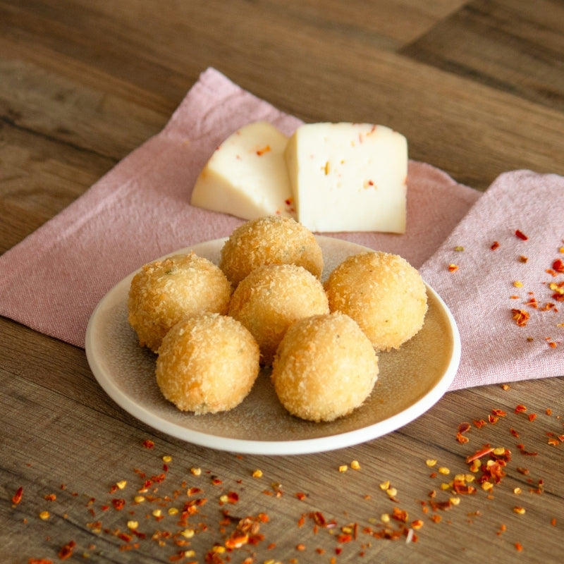 Palline al Formaggio e Peperoncino