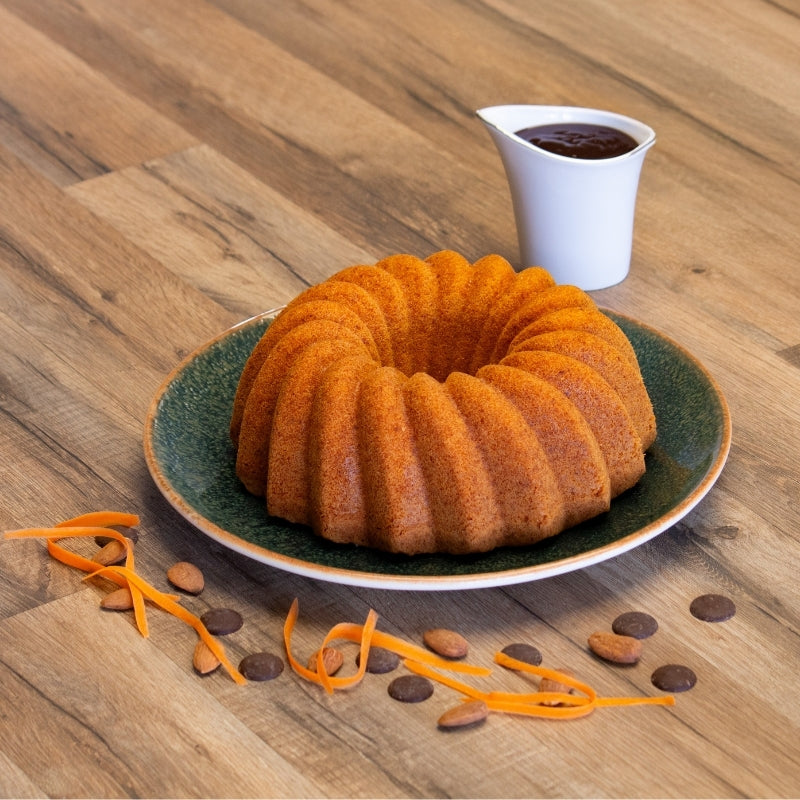 Torta di Carote, Cioccolato e Mandorle con Crema al Cioccolato